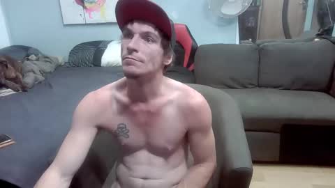 Snapshot of ryanteedaddy chatting on October 20, 10:04 pm Ryan Tee online show from October 20, 10:04 pm