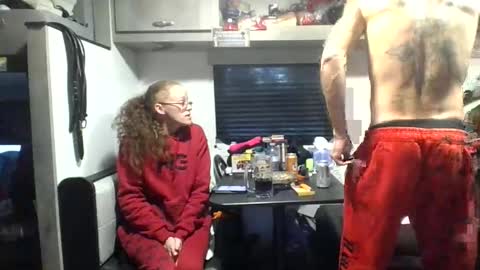 RyTracey2024 online show from December 1, 9:06 pm