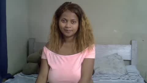 rywanna online show from April 9, 6:19 am