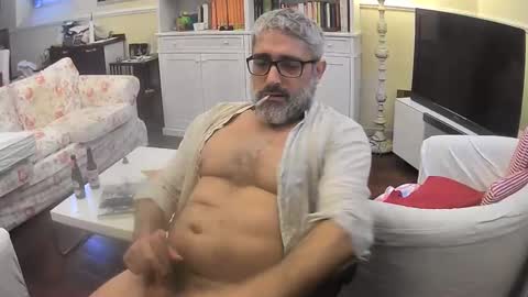 s3xyboy79 online show from October 23, 9:44 am