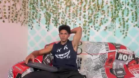 s_d_b_hot online show from April 18, 8:09 pm