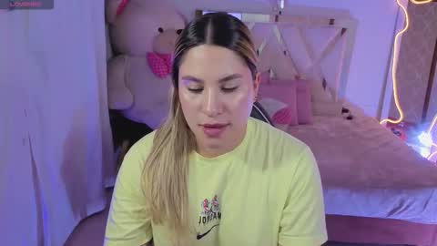 saaya_tay online show from March 27, 3:56 am