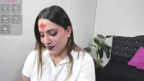 saaya_tay online show from October 21, 3:11 am