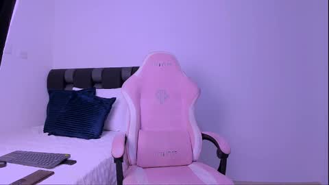 Snapshot of sababrown chatting on March 9, 1:15 pm SabaBrown online show from March 9, 1:15 pm