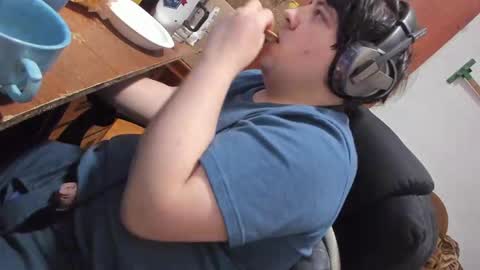 1141323  my Lord Mister Max   moms treasure online show from April 2, 7:32 pm