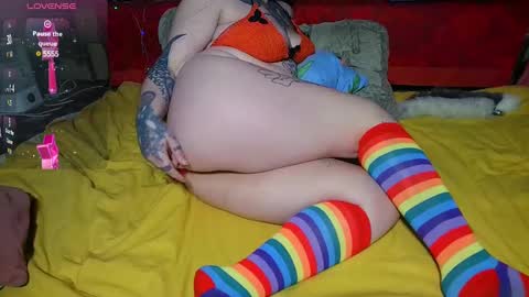 Lilith Solar online show from December 5, 2:39 pm