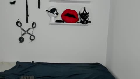 Snapshot of sabrina_rose__ chatting on February 15, 12:33 pm Sabrina Rose  online show from February 15, 12:33 pm