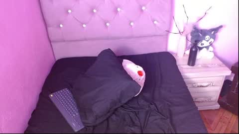 sabrinapaulson online show from May 27, 1:34 am
