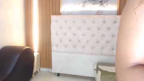 sabrinaroosa202cl online show from November 9, 12:30 pm