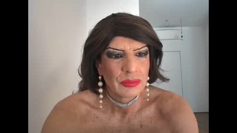 Sabrina online show from April 2, 8:10 am