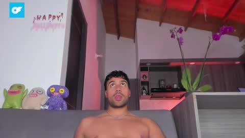 Sag online show from December 5, 9:23 pm