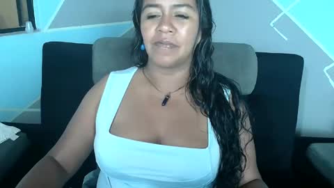 saggil_0385 online show from June 6, 5:46 am