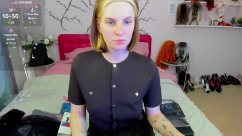 Adel online show from March 10, 10:08 am