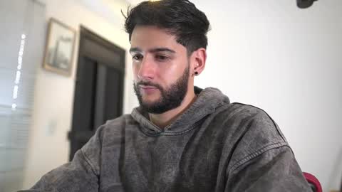 saimon  online show from February 15, 9:02 pm