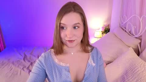 saint__vicious online show from February 10, 8:23 pm