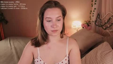 saint__vicious online show from April 16, 9:39 pm