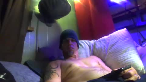 saintchriss online show from October 22, 6:16 am