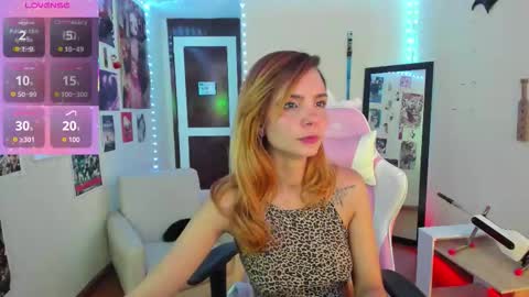 sakura_of online show from October 2, 2:05 pm