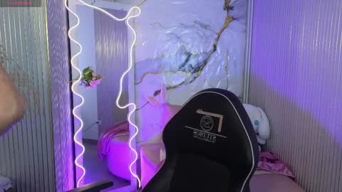  sakura  online show from April 9, 3:10 am