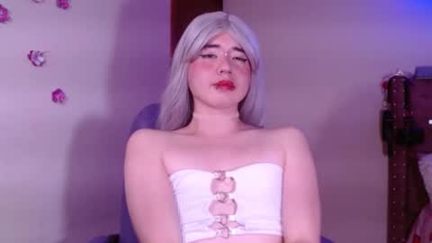 Snapshot of sakuraa_9 chatting on October 6, 3:19 pm saku online show from October 6, 3:19 pm