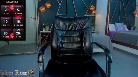 salem online show from July 17, 8:33 pm