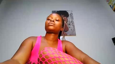 Snapshot of sallysasha254 chatting on December 22, 10:36 pm sallysasha254 online show from December 22, 10:36 pm