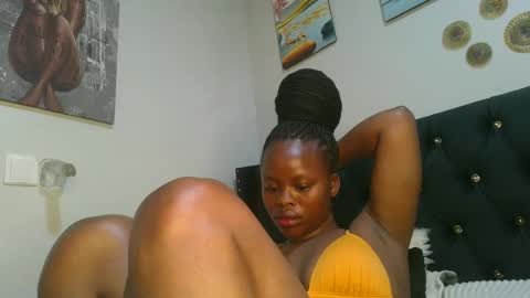 Snapshot of sallysasha254 chatting on March 10, 12:28 am sallysasha254 online show from March 10, 12:28 am