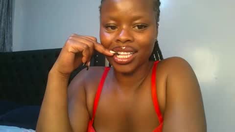 Snapshot of sallysasha254 chatting on October 1, 9:35 pm sallysasha254 online show from October 1, 9:35 pm