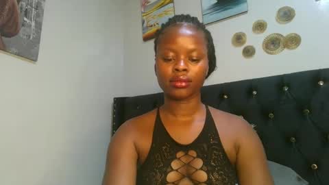 Snapshot of sallysasha254 chatting on February 17, 7:01 pm sallysasha254 online show from February 17, 7:01 pm