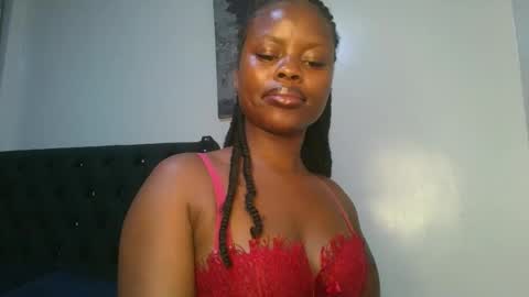 Snapshot of sallysasha254 chatting on October 3, 7:33 pm sallysasha254 online show from October 3, 7:33 pm