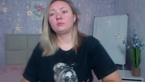 Sally online show from September 10, 6:20 pm