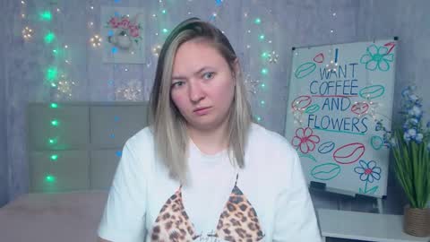 Sally online show from September 13, 6:43 pm