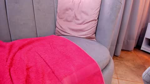 Snapshot of salo_heavenn chatting on February 1, 5:37 pm salome online show from February 1, 5:37 pm
