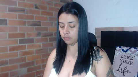   online show from April 8, 6:55 pm