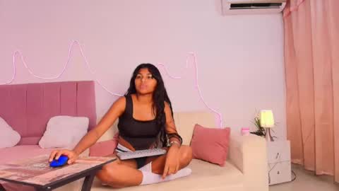 salome_horny3 online show from April 19, 10:45 pm