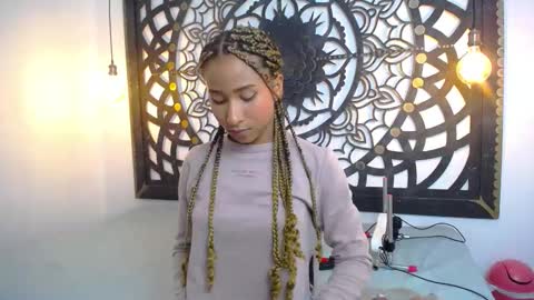 salome online show from January 7, 12:43 pm