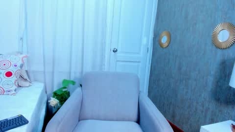 Salome Larzon online show from March 8, 3:21 am