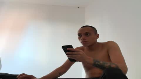 salomon_boy_ online show from December 17, 9:10 pm