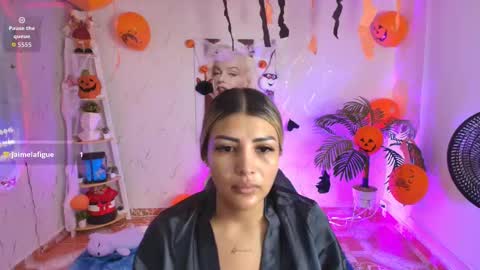 Snapshot of saloomee__ chatting on October 21, 11:26 am SALOME online show from October 21, 11:26 am