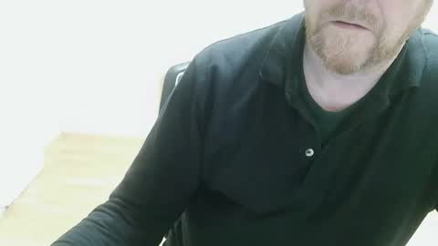 Saltimbanquier  Salt  ou  Banquier  online show from November 16, 1:02 pm