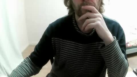 Saltimbanquier  Salt  ou  Banquier  online show from January 6, 7:52 am