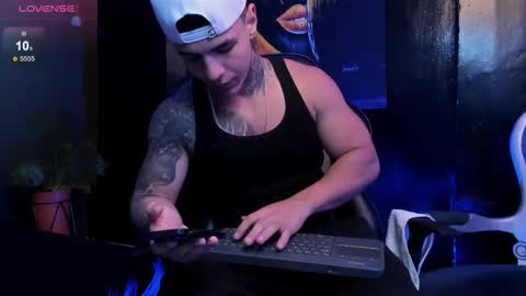 SALVATORE online show from January 6, 6:01 pm