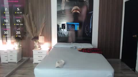 SAM MANSON online show from November 18, 3:04 pm