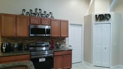 sam_papithebarber online show from September 20, 5:32 am