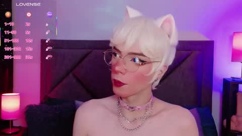 Sam online show from January 7, 7:46 am