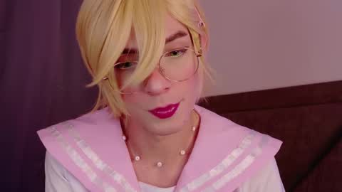 Snapshot of sam_russo chatting on March 9, 6:06 am Sam online show from March 9, 6:06 am