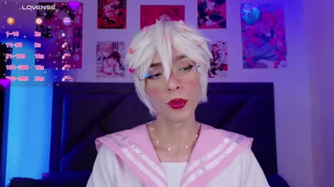 Snapshot of sam_russo chatting on January 21, 9:13 am Sam online show from January 21, 9:13 am