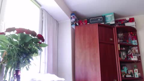 sam_skywalker online show from March 19, 12:10 pm