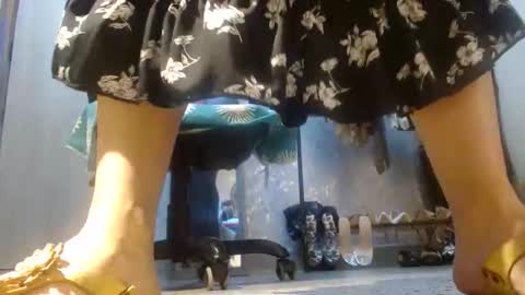 samanta online show from April 16, 11:43 am