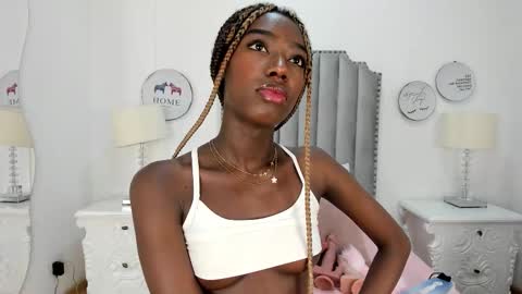 Samanta online show from September 16, 8:45 pm